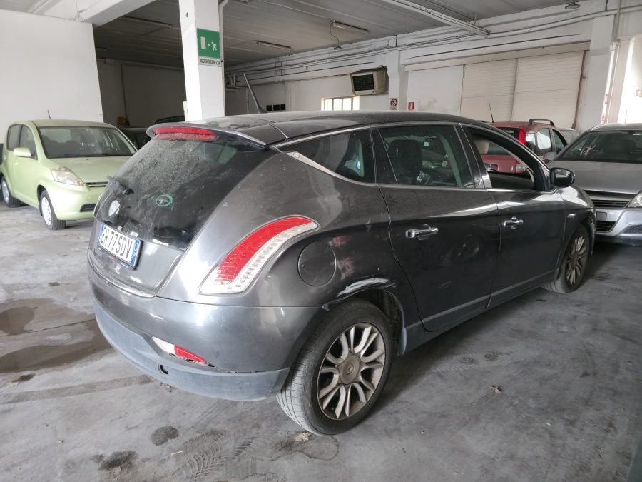 Lancia Delta · foto 3