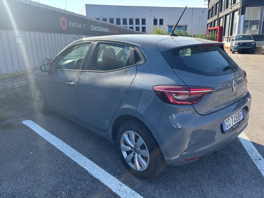 Renault Clio · foto 2
