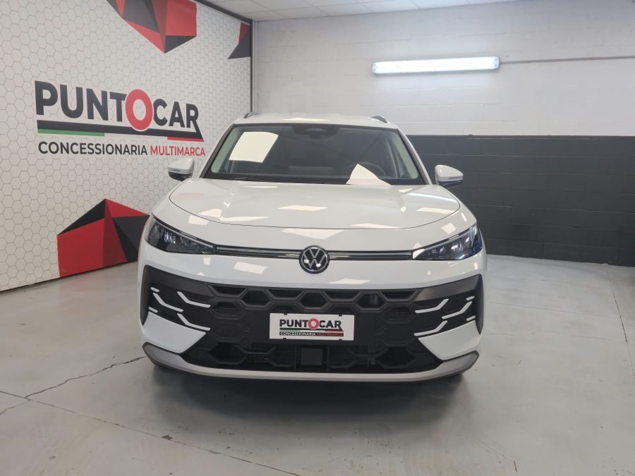 Volkswagen T-Roc · foto 3